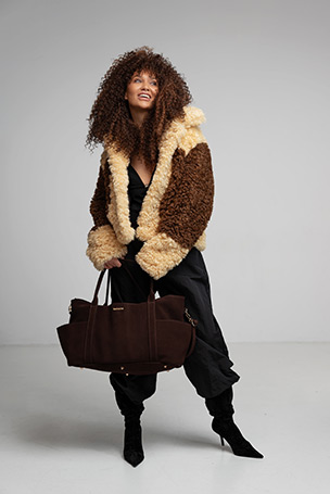 Mia Keyth modelka  - Fabiola