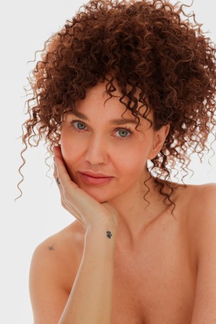Mia Keyth modelka 